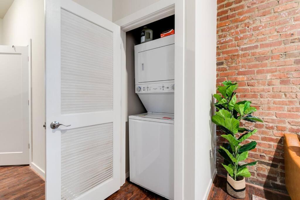 Cozy Chic Retreat In The Heart Of Rva Διαμέρισμα Ρίτσμοντ Εξωτερικό φωτογραφία
